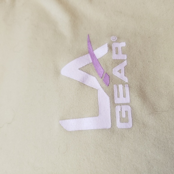 Shorts - Picture 3 of 4